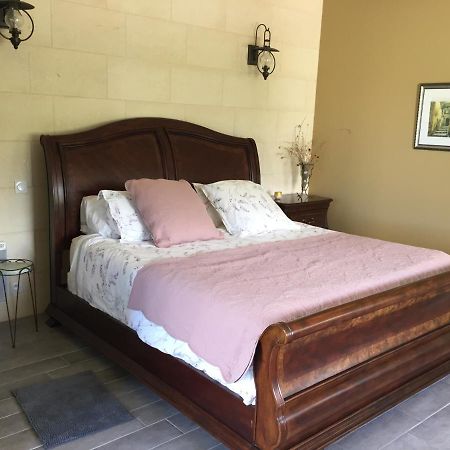 Bed and Breakfast Chateau Couchebout Pugnac Экстерьер фото