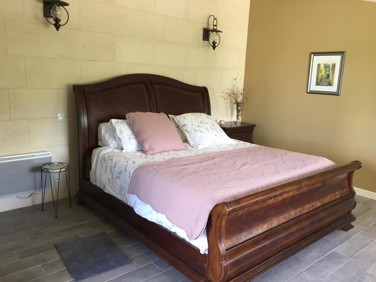 Bed and Breakfast Chateau Couchebout Pugnac Экстерьер фото